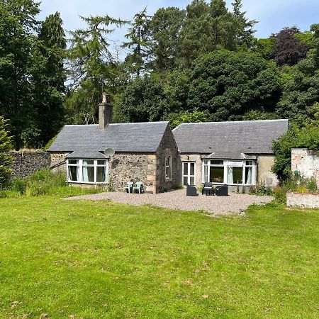 Peaceful Cottage With Fireplace Charleton Estate Elie Exterior foto